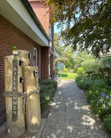 Gaestehaus Broecker Busum