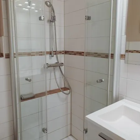 Gaestehaus Broecker *